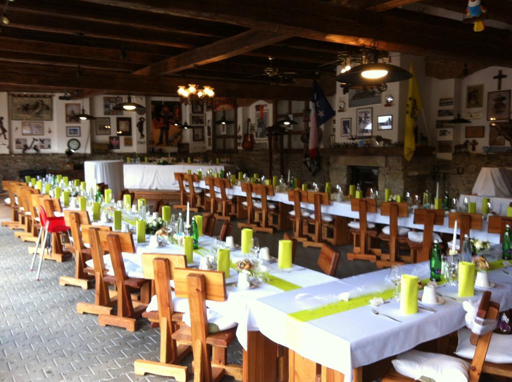 Hotel Resort Stein Cheb Kültér fotó