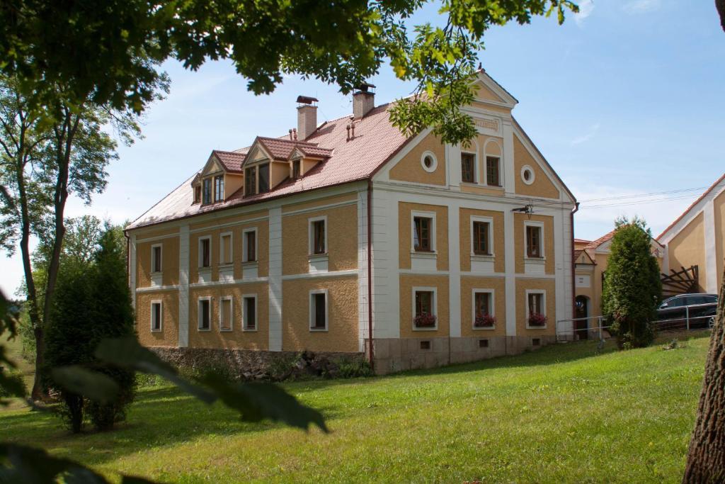 Hotel Resort Stein Cheb Kültér fotó
