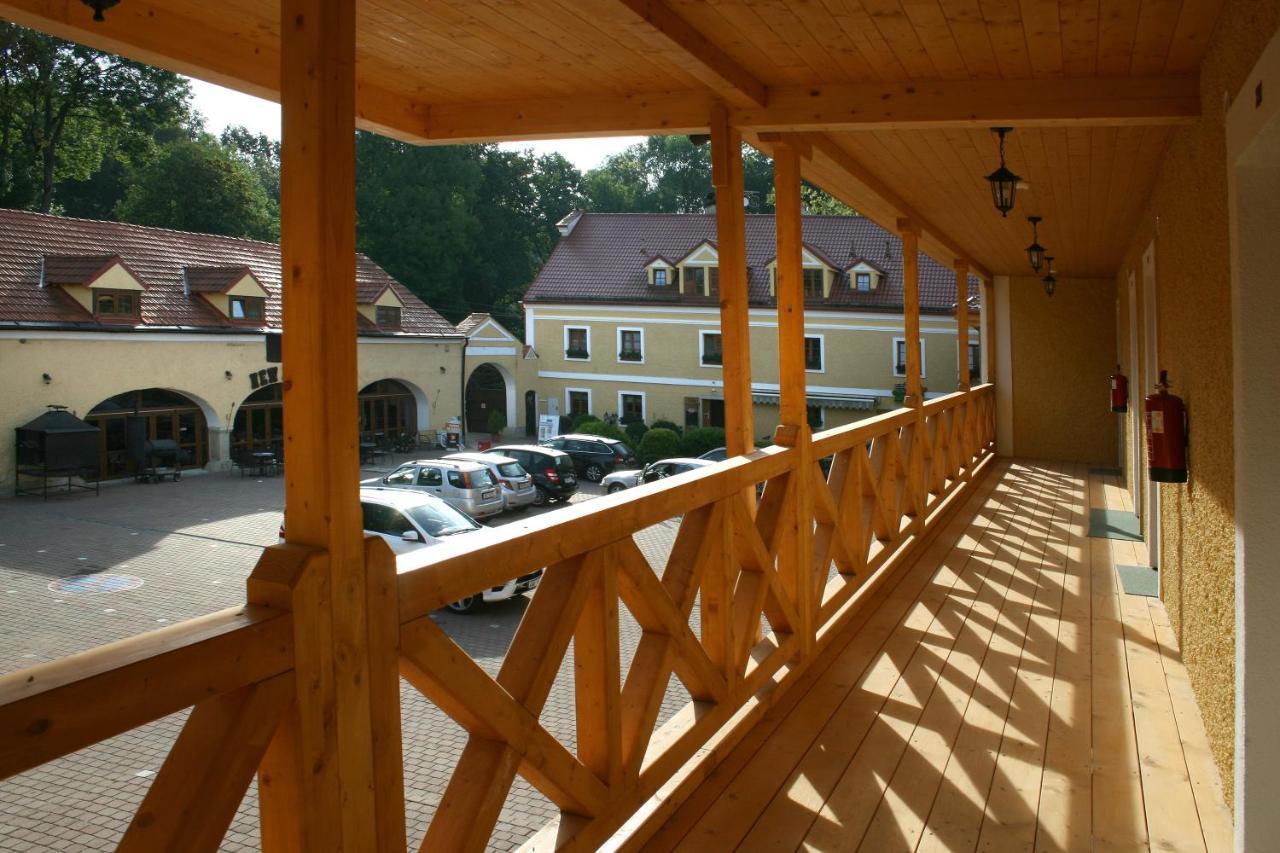 Hotel Resort Stein Cheb Kültér fotó
